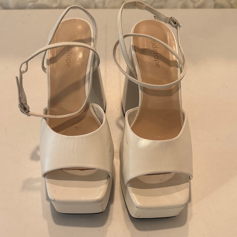 Modatope White Platform Sandals - image 1